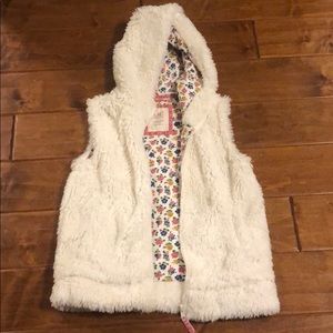 Mini Boden furry lined vest with floral lining